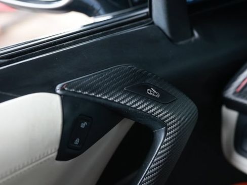 Used 2020 BMW i8 Coupe AWD/4WD image 47