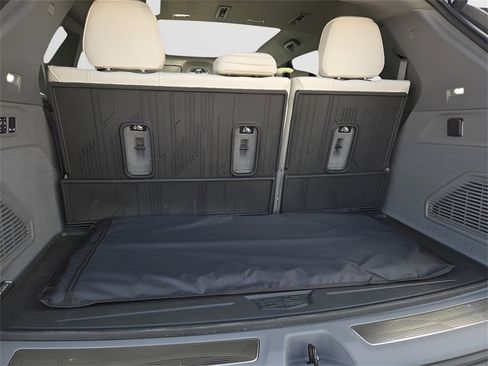 New 2026 Cadillac Escalade IQ Sport 1 w/ LPO, Floor Liner Package image 11