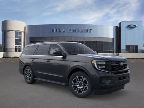 New 2026 Ford Expedition Active AWD/4WD image 1