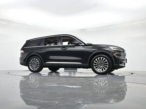 Used 2024 Lincoln Aviator Reserve image 35