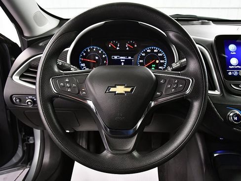 Used 2024 Chevrolet Malibu LT image 17