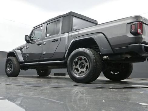 Used 2021 Jeep Gladiator Sport image 25