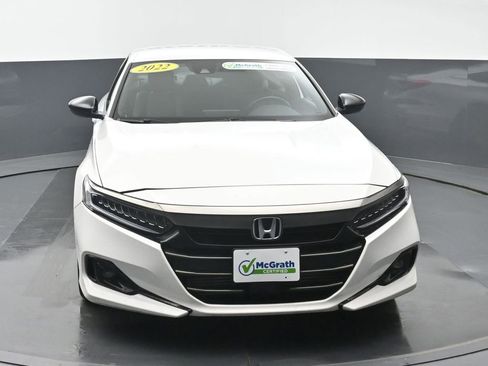 Used 2022 Honda Accord Sport image 4