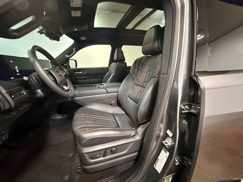 Used 2026 Nissan Armada PRO-4X AWD/4WD image 12