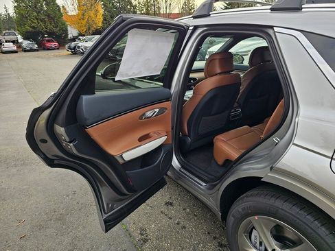 New 2026 Genesis GV70 2.5T Advanced image 22