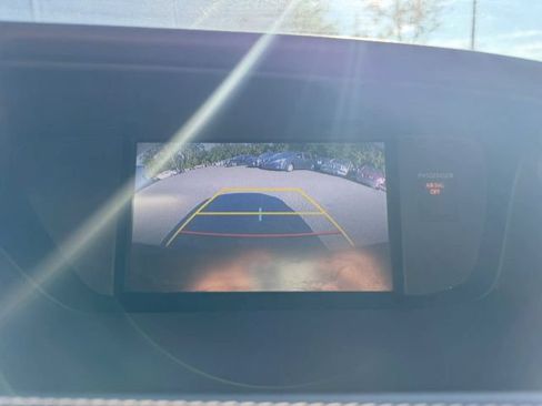 Used 2016 Lexus ES 350 w/ Luxury Package w/Wood Trim FWD image 15