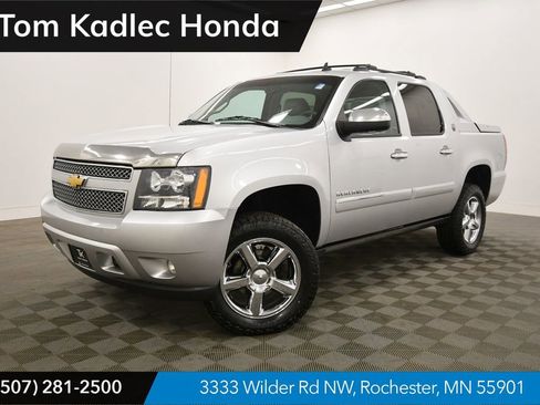 Used 2013 Chevrolet Avalanche LTZ AWD/4WD image 1
