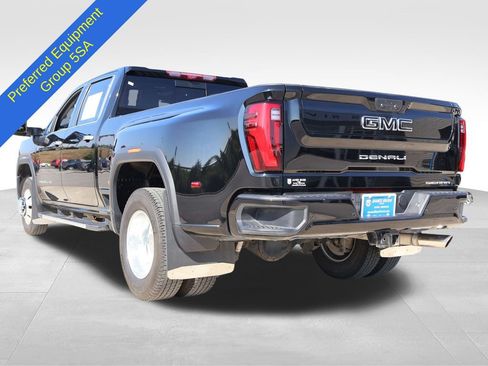Used 2024 GMC Sierra 3500 Denali w/ Denali Reserve Package AWD/4WD image 3