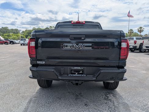New 2026 GMC Canyon Elevation RWD image 6