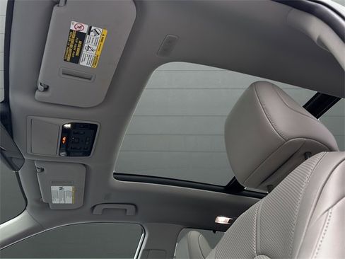 Certified 2025 Toyota Grand Highlander AWD image 21