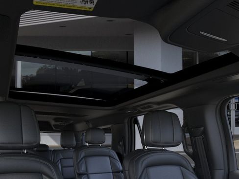New 2026 Lincoln Navigator L Reserve w/ Jet Appearance Package AWD/4WD image 22