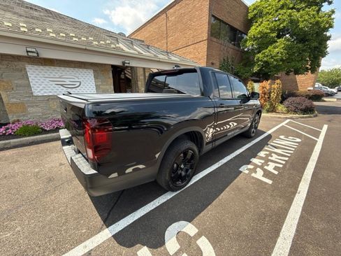 Used 2026 Honda Ridgeline Black Edition image 12