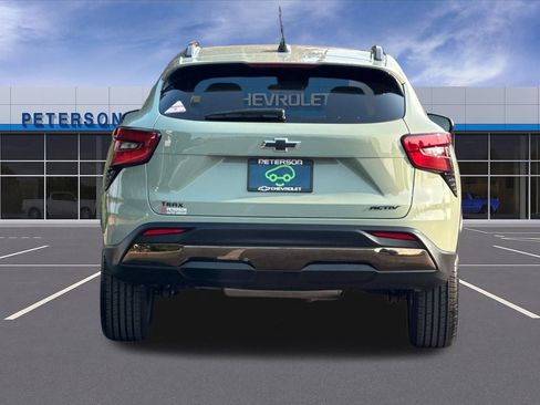 Certified 2024 Chevrolet Trax ACTIV w/ Driver Confidence Package FWD image 5