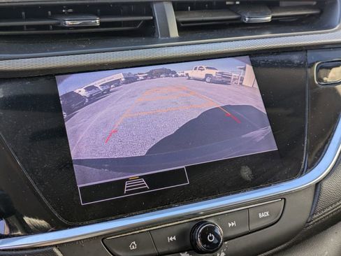 Used 2021 Buick Encore GX Select w/ Sport Touring Package image 23