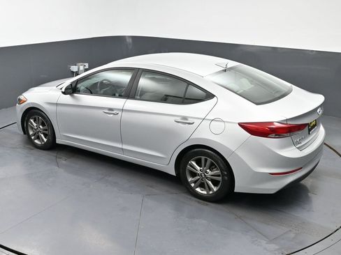 Used 2018 Hyundai Elantra SEL image 41