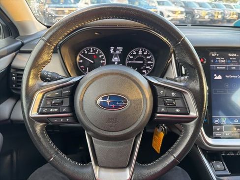 Used 2023 Subaru Outback Premium image 5
