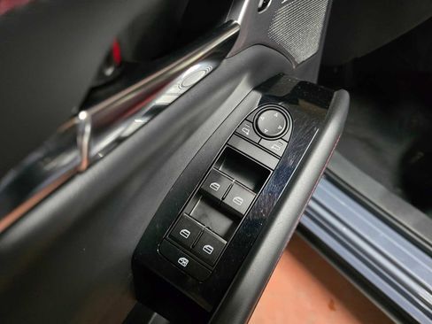 Used 2023 MAZDA MAZDA3 s image 24