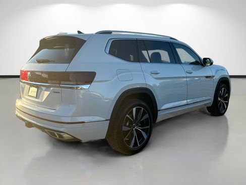 New 2026 Volkswagen Atlas SEL Premium R-Line AWD/4WD image 3