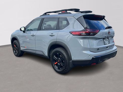 New 2026 Nissan Rogue Rock Creek image 5