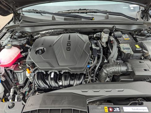 Used 2025 Kia K5 GT-Line image 32