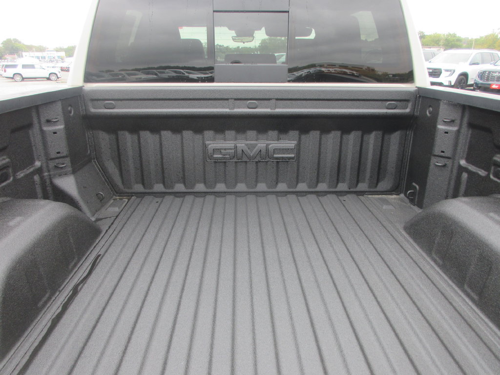 New 2026 GMC Sierra 1500 AT4 w/ AT4 Premium Package AWD/4WD image 6