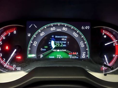 Certified 2024 Toyota RAV4 LE AWD/4WD image 14