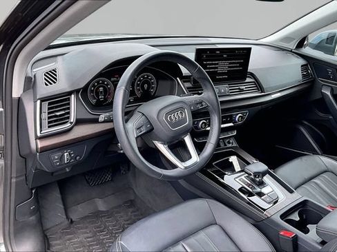 Used 2023 Audi Q5 2.0T Premium Plus w/ Premium Plus Package AWD/4WD image 13