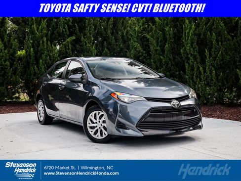 Used 2019 Toyota Corolla LE FWD image 1