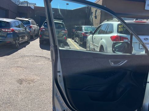 Used 2021 Subaru Forester Premium image 10