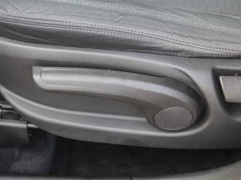 Used 2020 Hyundai Tucson SE w/ Cargo Package image 28