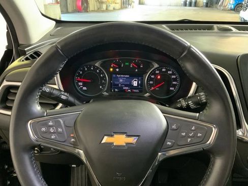 Used 2021 Chevrolet Equinox LT FWD image 24