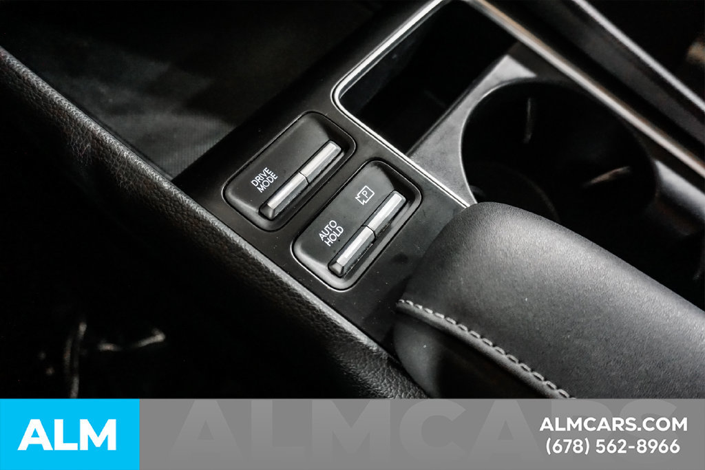 Used 2025 Hyundai Sonata SEL FWD image 39