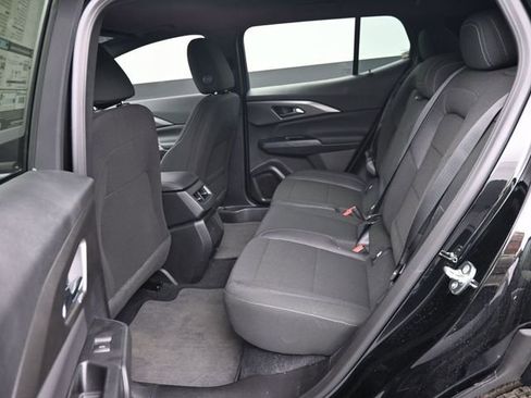 New 2026 Chevrolet Equinox EV LT w/ Midnight Package FWD image 27