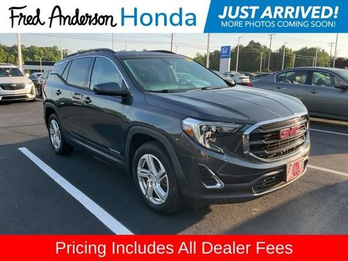 Used 2018 GMC Terrain SLE w/ Driver Convenience Package AWD/4WD image 1