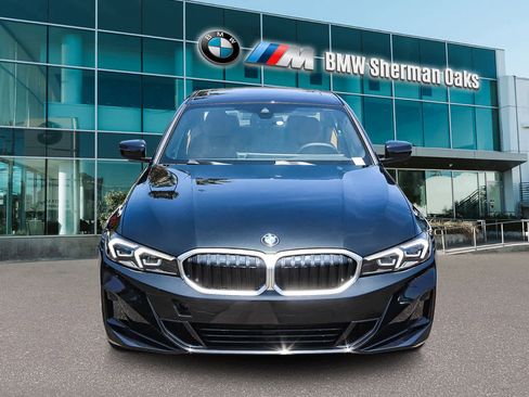 New 2025 BMW 330i xDrive Sedan w/ Convenience Package image 2