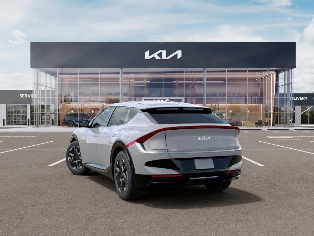 New 2026 Kia EV6 Wind RWD image 4