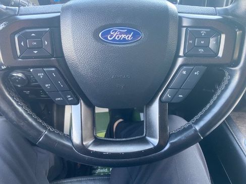 Used 2018 Ford Expedition Max Limited w/ Equipment Group 302A AWD/4WD image 18