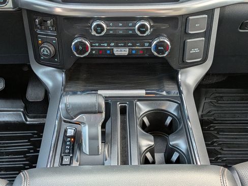 Certified 2024 Ford F150 Lariat w/ FX4 Off-Road Package image 21