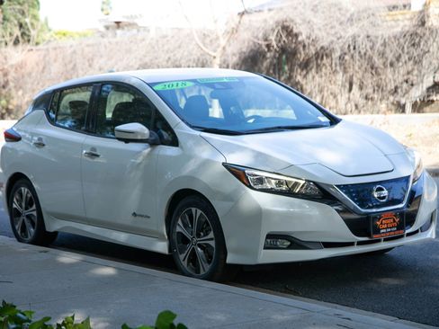 Used 2018 Nissan Leaf SL w/ SL Technology Package image 3
