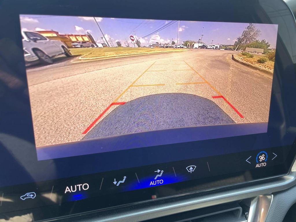 Used 2025 Chevrolet Equinox EV LT FWD image 23