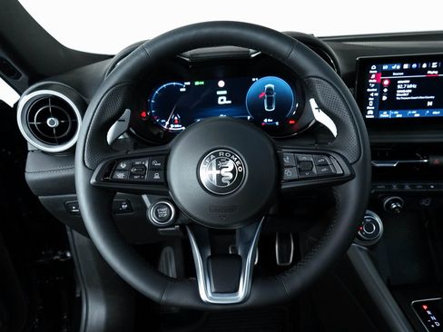 New 2024 Alfa Romeo Tonale Ti image 20