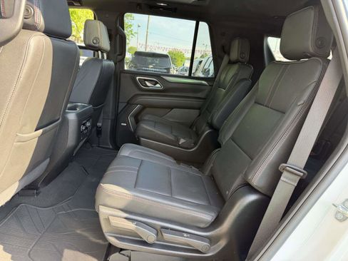 Used 2024 Chevrolet Tahoe RST w/ Luxury Package AWD/4WD image 13