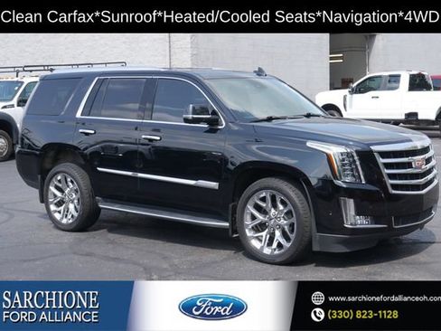 Used 2020 Cadillac Escalade Luxury AWD/4WD image 1