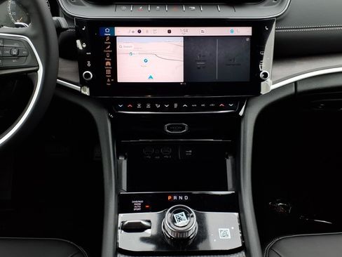 New 2026 Jeep Grand Cherokee Limited AWD/4WD image 12