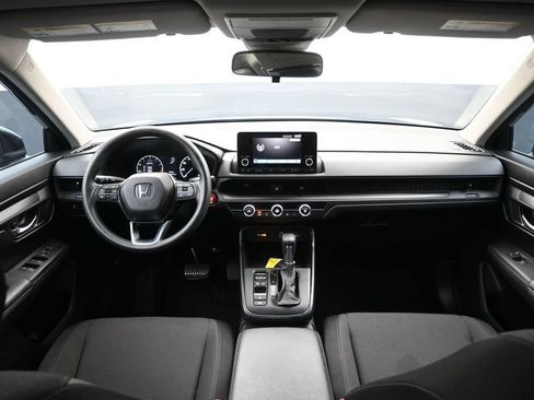 Used 2024 Honda CR-V LX image 11