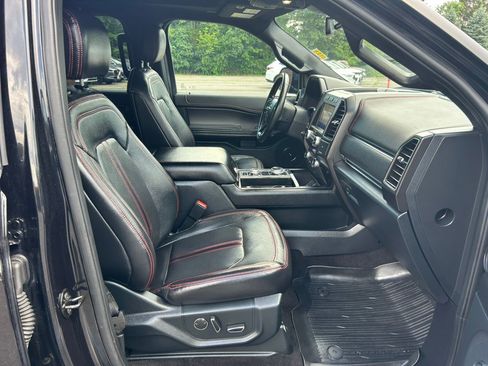 Used 2020 Ford Expedition Limited w/ Equipment Group 303A AWD/4WD image 27