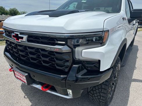 New 2026 Chevrolet Silverado 1500 ZR2 AWD/4WD image 12