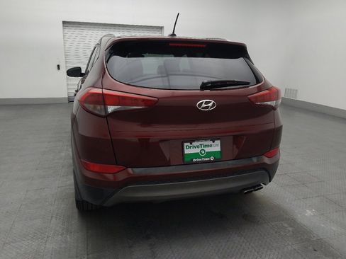 Used 2016 Hyundai Tucson Sport image 6