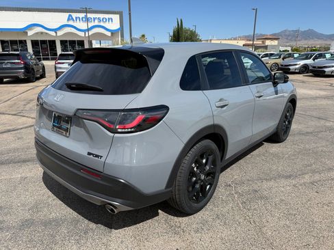 Certified 2024 Honda HR-V Sport image 5