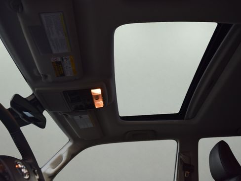 Used 2021 Toyota 4Runner Nightshade image 10